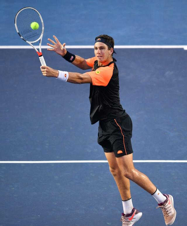 体育偶像崇 体育偶像崇