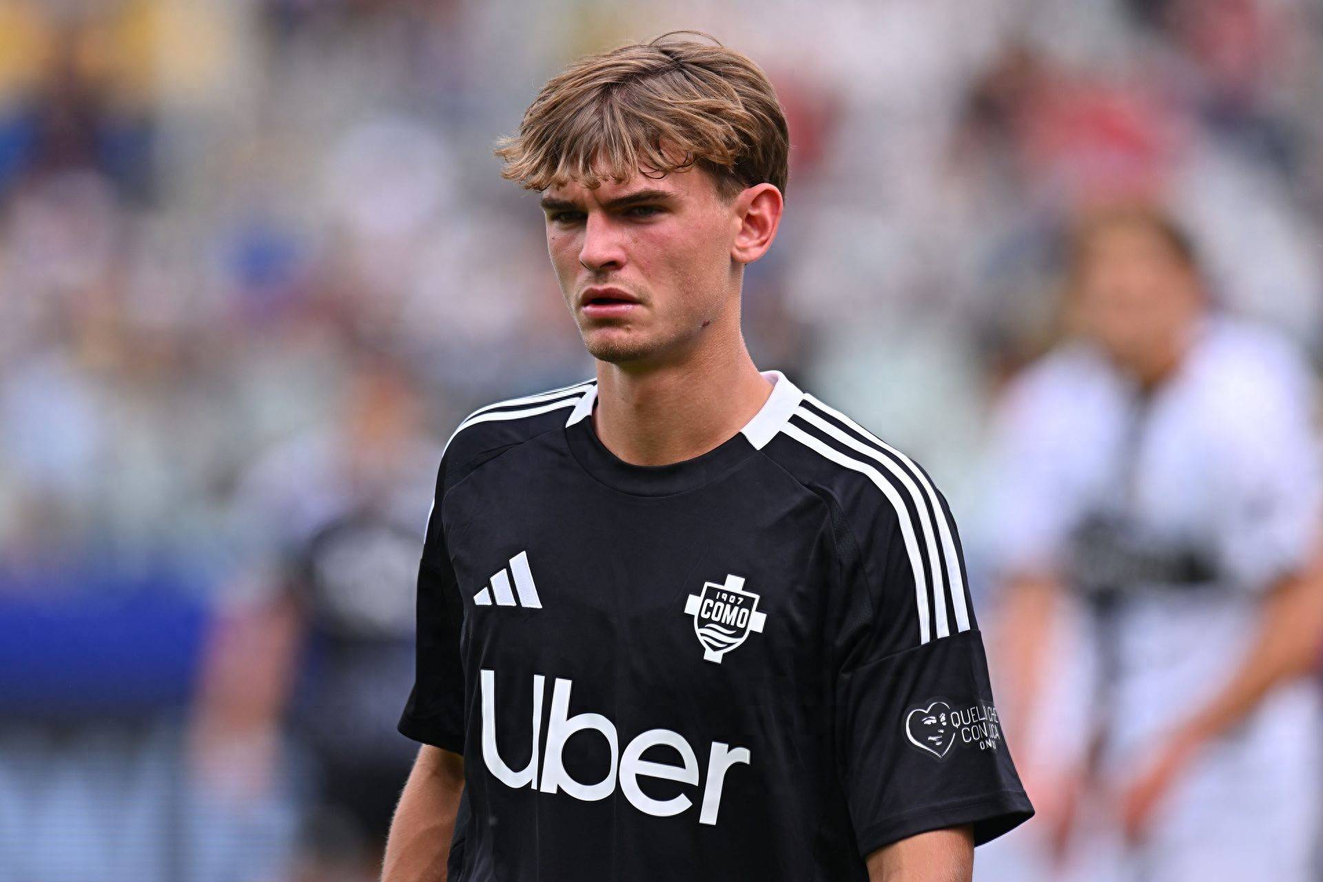 并透露自己 并透露自己