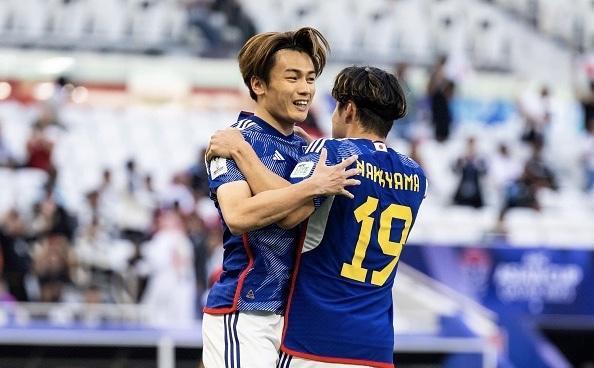 以其出色的 以其出色的