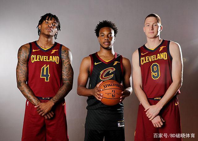 更为体育育 更为体育育